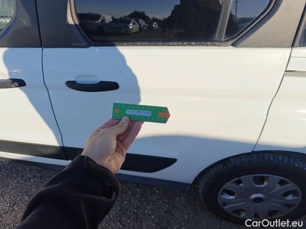  Ford  Transit Connect FORD  / 2013 / 5P / combi Kombi 1.5 TDCi 74kW Trend 220 L1 (N1) #4