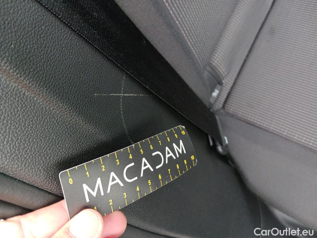  Volkswagen  Golf  VOLKSWAGEN / 2020 / 5P / berlina con portón 2.0 TDI 85kW (115CV) #20