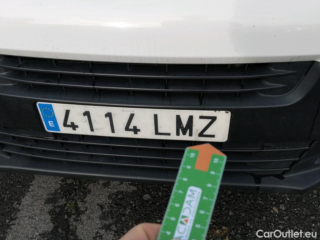  Citroen  Jumpy CITROEN  / 2016 / 4P / furgón Talla M BlueHDi 120 S&S 6v Club (CA) #43