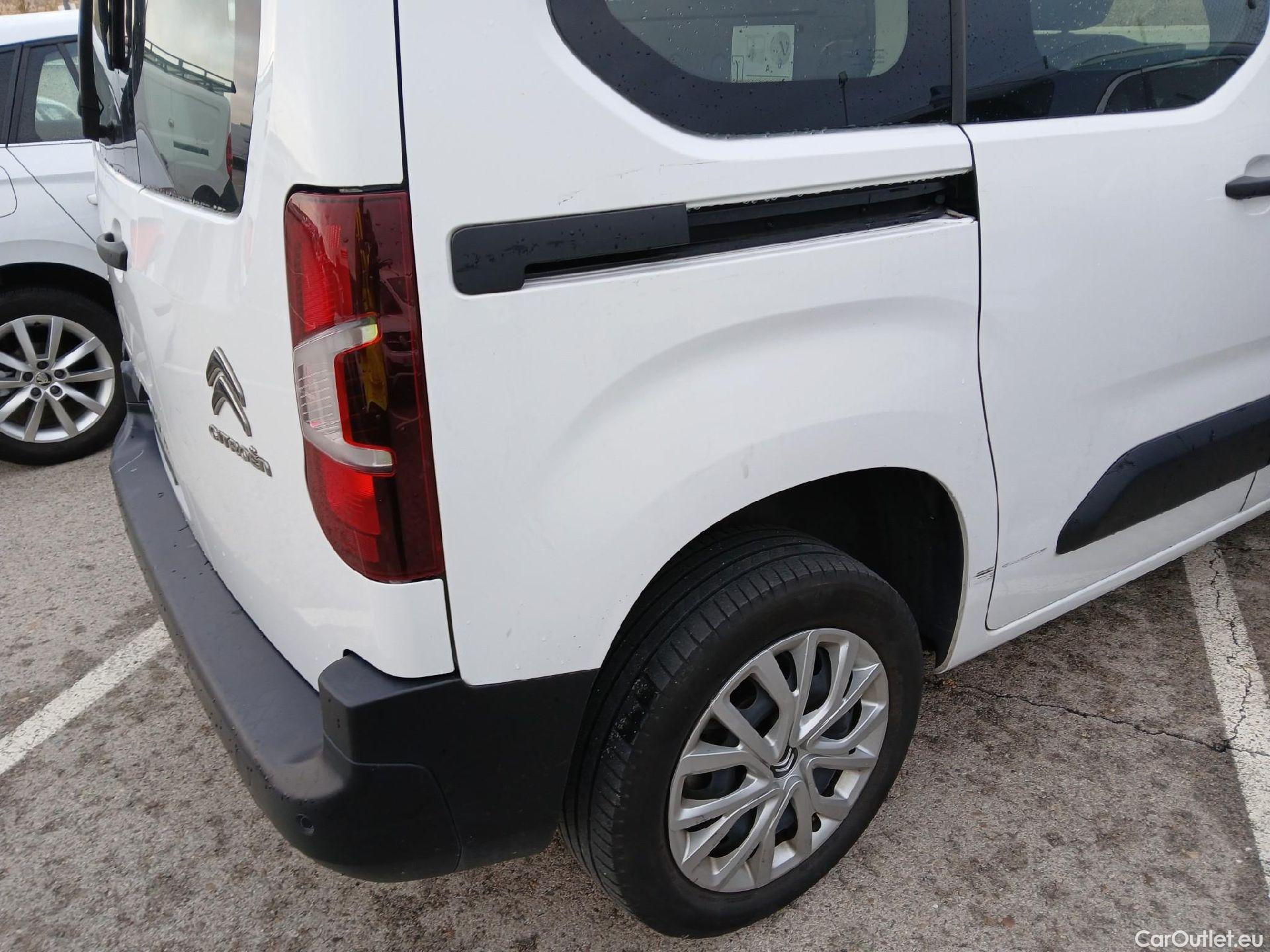  Citroen  Berlingo  Combi Live Pack Business M 1.5 BlueHDi 100CV MT6 E6d #35