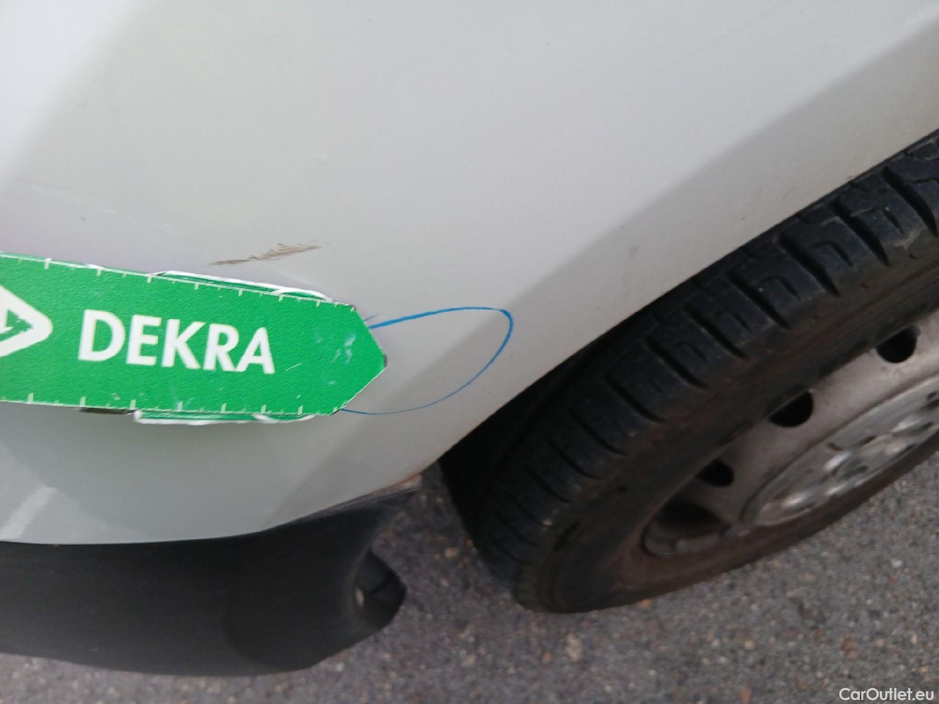  Citroen  Jumper CITROEN  / 2014 / 4P / furgón BlueHDi 103KW (140CV) Furgón 35L3H2 #23