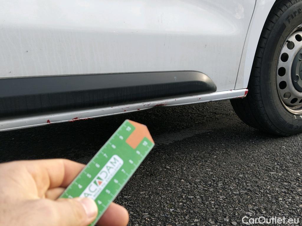  Citroen  Jumpy CITROEN  / 2016 / 4P / furgón Talla M BlueHDi 120 S&S 6v Club (CA) #19