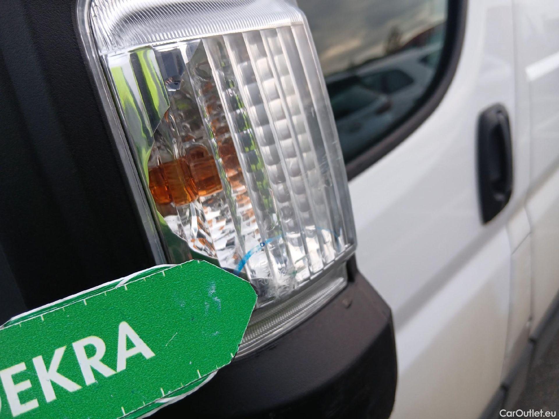  Citroen  Jumper CITROEN  / 2014 / 4P / furgón BlueHDi 103KW (140CV) Furgón 35L3H2 #25