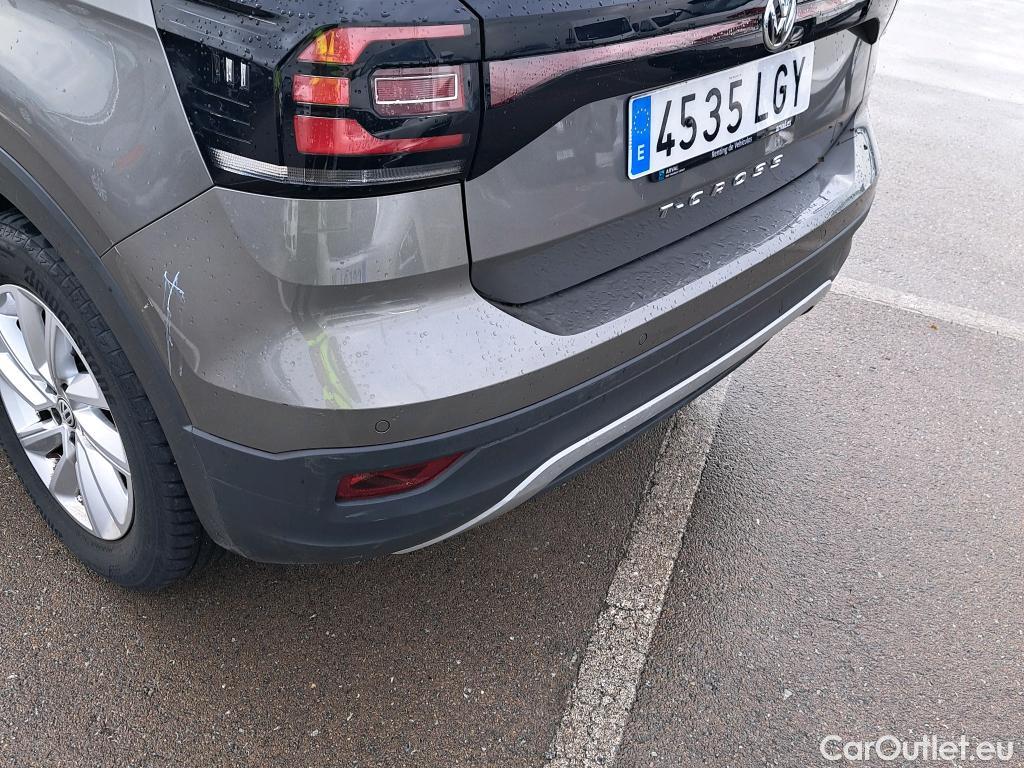  Volkswagen  T-CROSS VOLKSWAGEN  / 2018 / 5P / todoterreno Advance 1.0 TSI 85kW (115CV) DSG (AC) #16