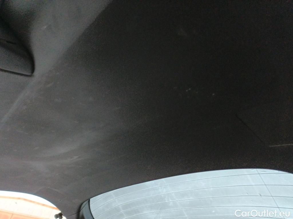  Toyota  RAV4 TOYOTA  / 2018 / 5P / todoterreno 2.5l 220H Advance #7