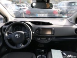  Toyota  Yaris TOYOTA  / 2017 / 5P / berlina con portón 1.5 100H Active #3