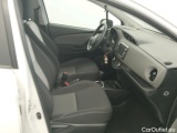  Toyota  Yaris TOYOTA  / 2017 / 5P / berlina con portón 1.5 100H Active #6