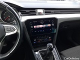  Volkswagen  Passat VOLKSWAGEN  / 2019 / 5P / familiar Variant Executive 2.0 TDI 110kW (150CV) #15