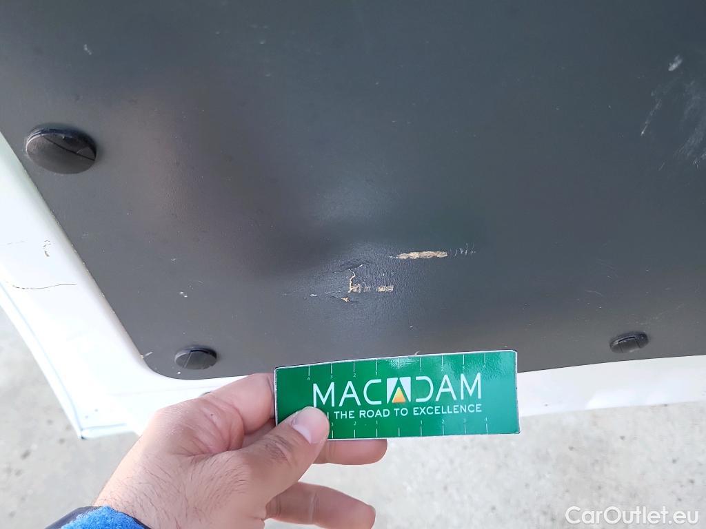  Opel  Vivaro OPEL  / 2019 / 4P / furgón 1.5 Diésel 74kW(100CV)M Std Exp #24