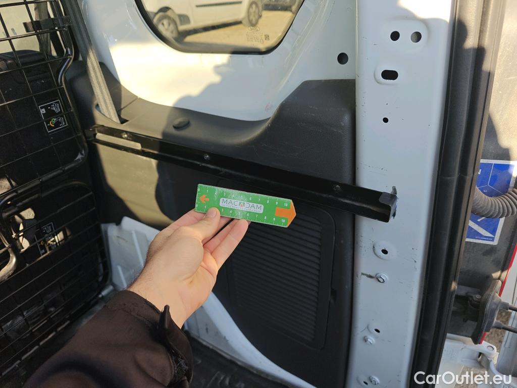  Ford  Transit Connect FORD  / 2013 / 5P / combi Kombi 1.5 TDCi 74kW Trend 220 L1 (N1) #71