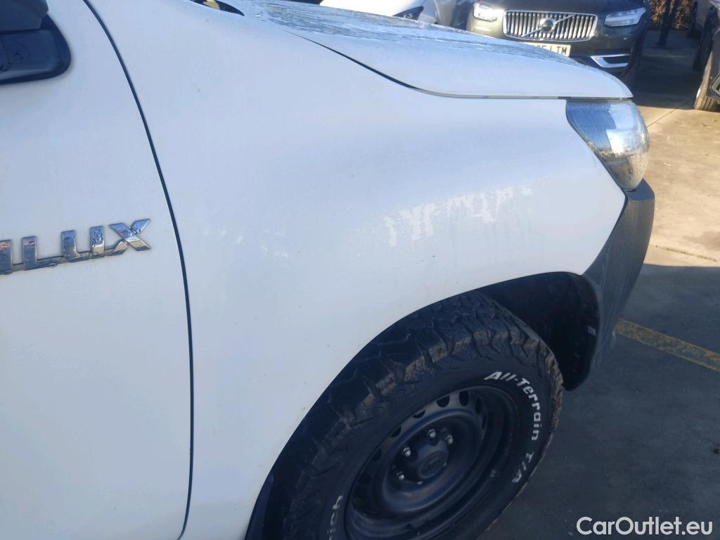  Toyota  Hilux TOYOTA  VU 4p 7G pickup 2.4 D-4D Cabina Doble GX 4x4 #31