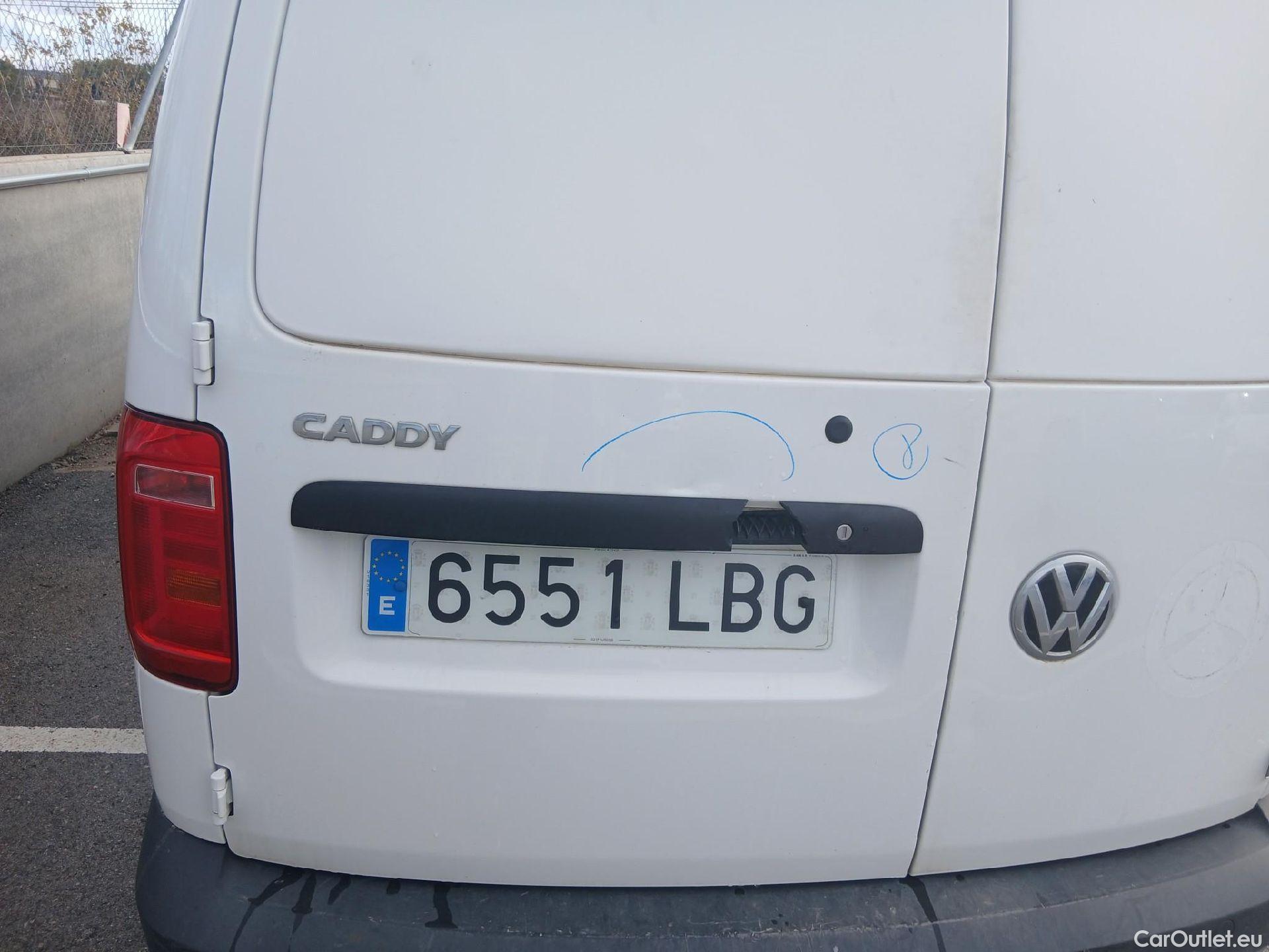  Volkswagen  Caddy VOLKSWAGEN  / 2015 / 4P / combi Profesion Maxi Kombi 2.0 TDI 90kW 4Mot #46