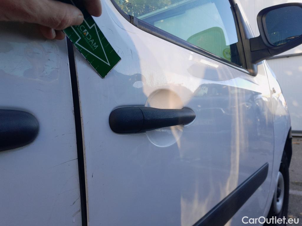  Renault  Kangoo RENAULT  FURGÓN VU 3p 2G furgón deriv Profesional 2014 dCi 75 Gen5 #37