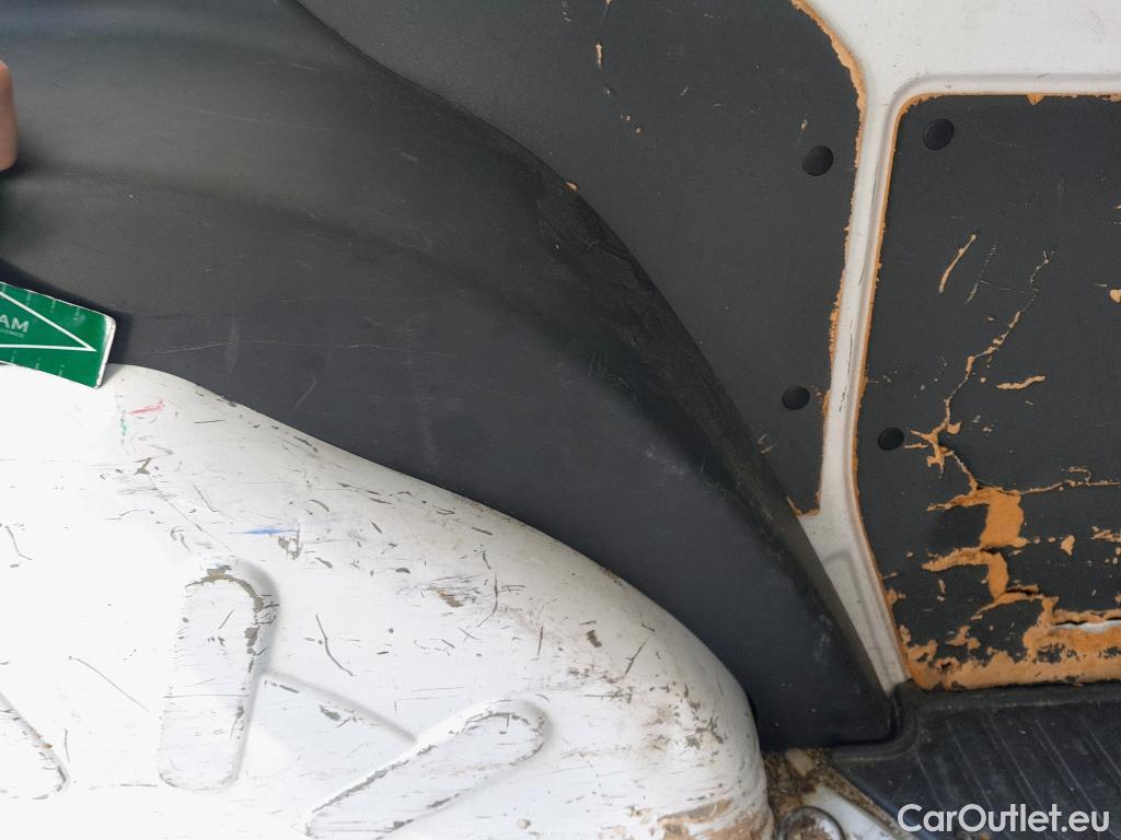  Renault  Kangoo RENAULT  FURGÓN VU 3p 2G furgón deriv Profesional 2014 dCi 75 Gen5 #63