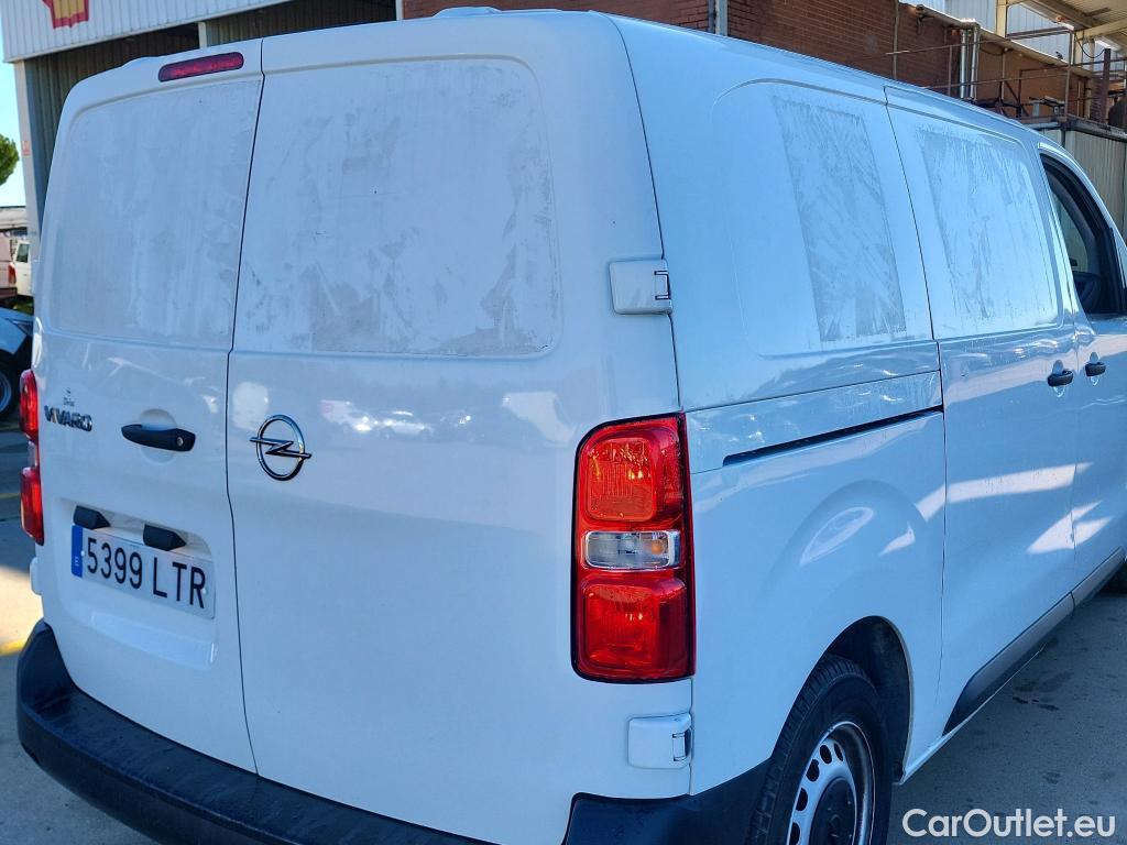  Opel  Vivaro OPEL  / 2019 / 4P / furgón 1.5 Diésel 74kW(100CV)M Std Exp #15