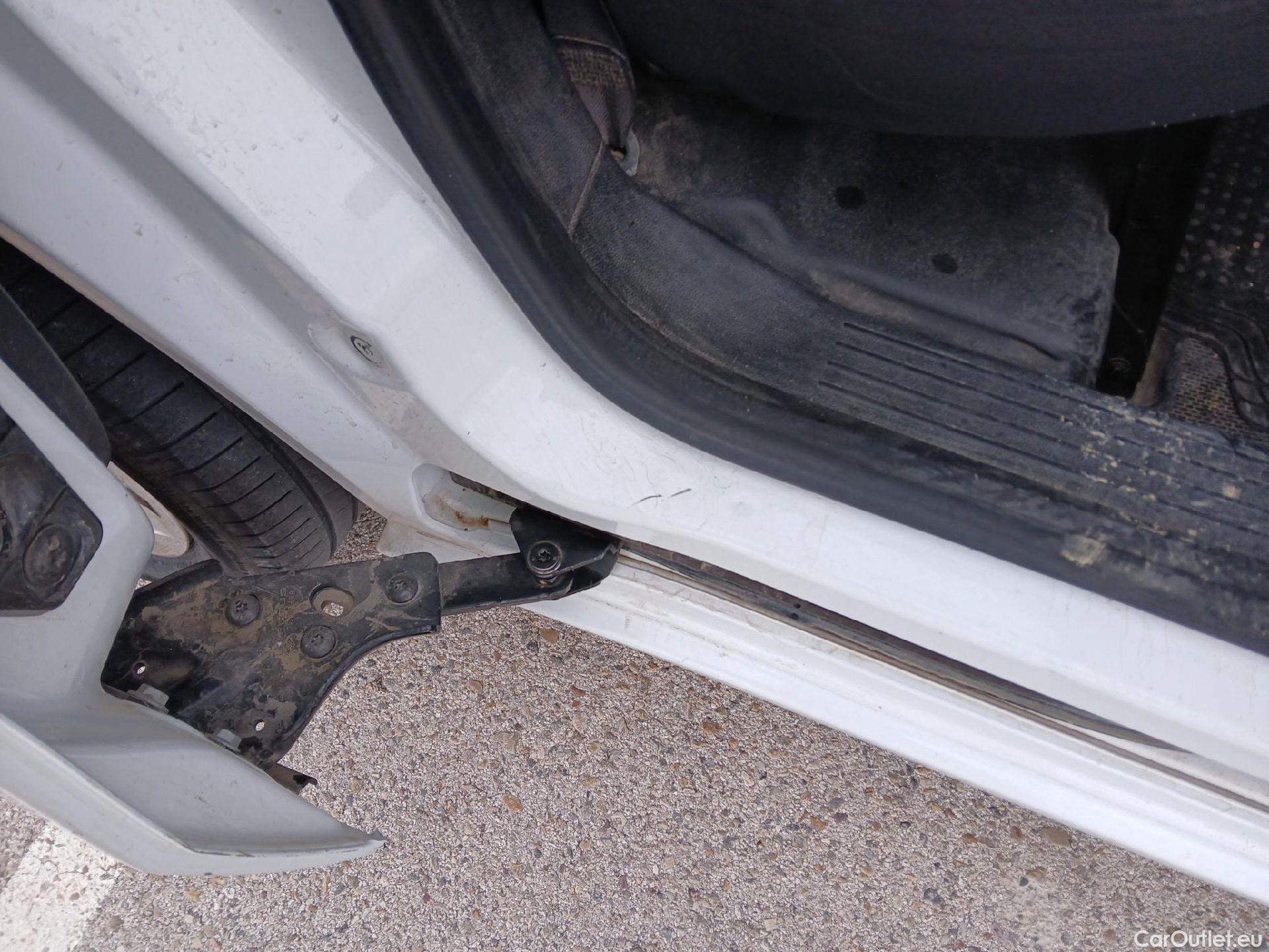  Renault  Kangoo RENAULT  Combi / 2021 / 5P / combi Life Edition One 1.5 Blue dCi 70kW(95CV) (IND)(AC) #34