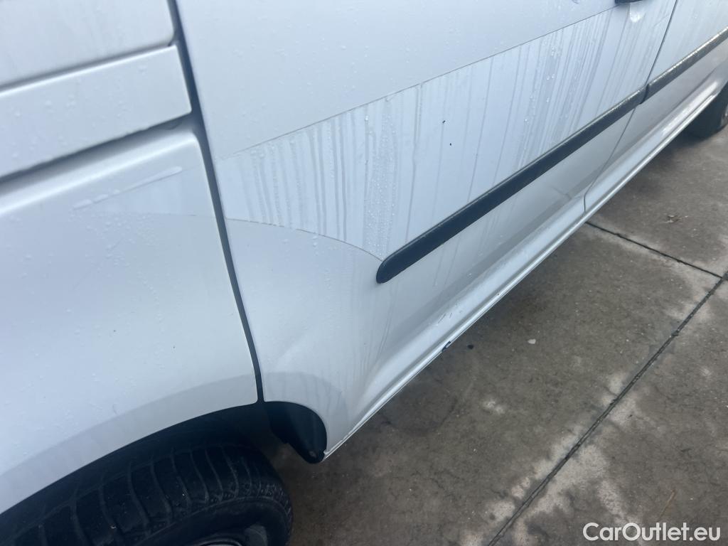  Volkswagen  Caddy VOLKSWAGEN  VU 4p 3G combi Kombi PRO 2.0 TDI 4MOTION 110CV #3