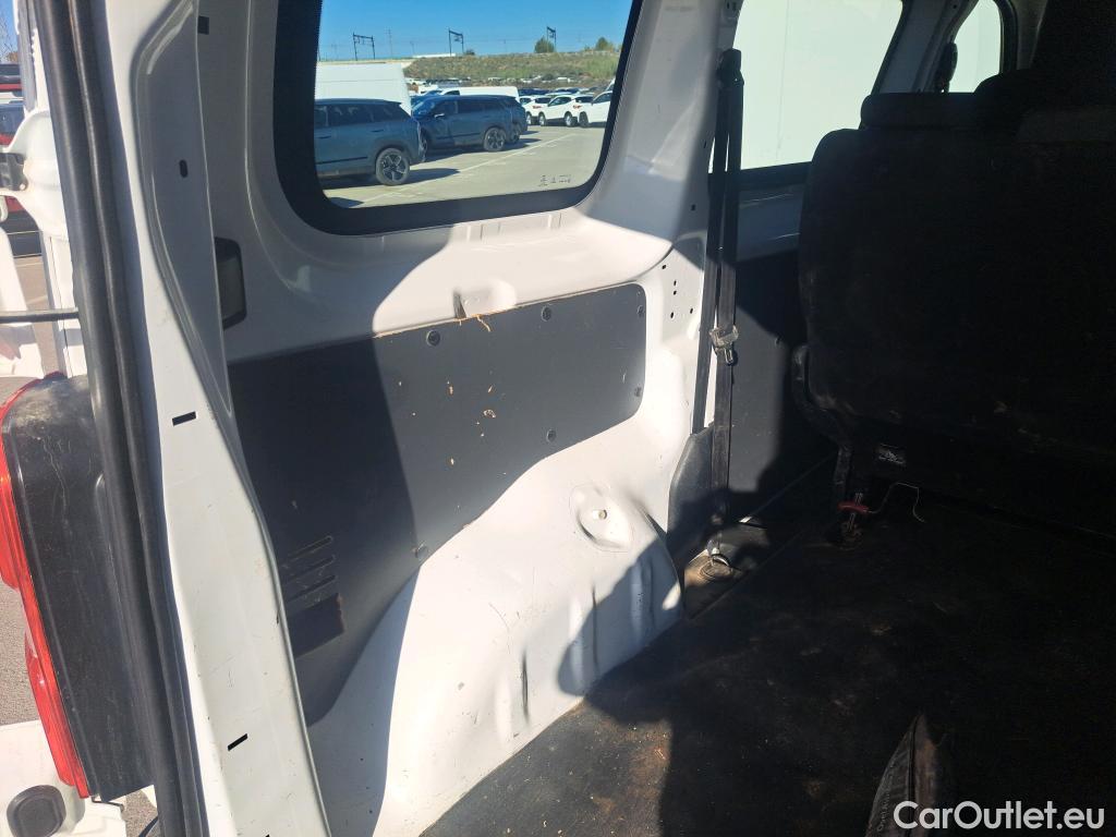  Opel  Vivaro OPEL  / 2019 / 4P / combi 1.5 Diésel 88kW (120CV) M Std Express #71