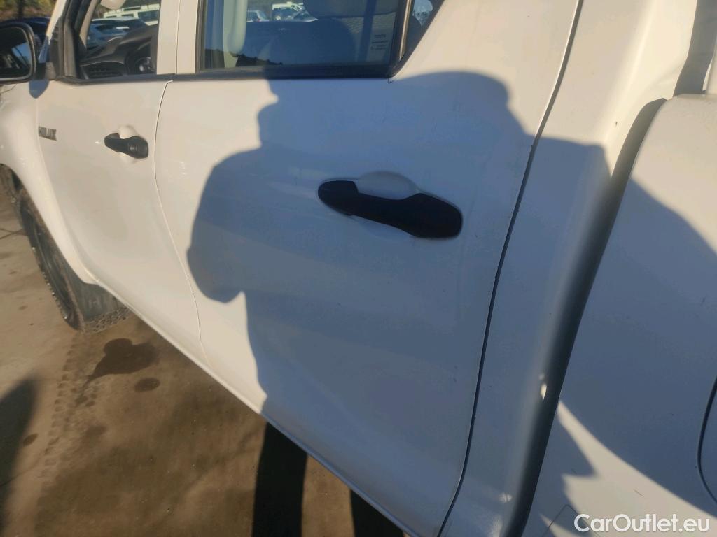  Toyota  Hilux TOYOTA  VU 4p 7G pickup 2.4 D-4D Cabina Doble GX 4x4 #27