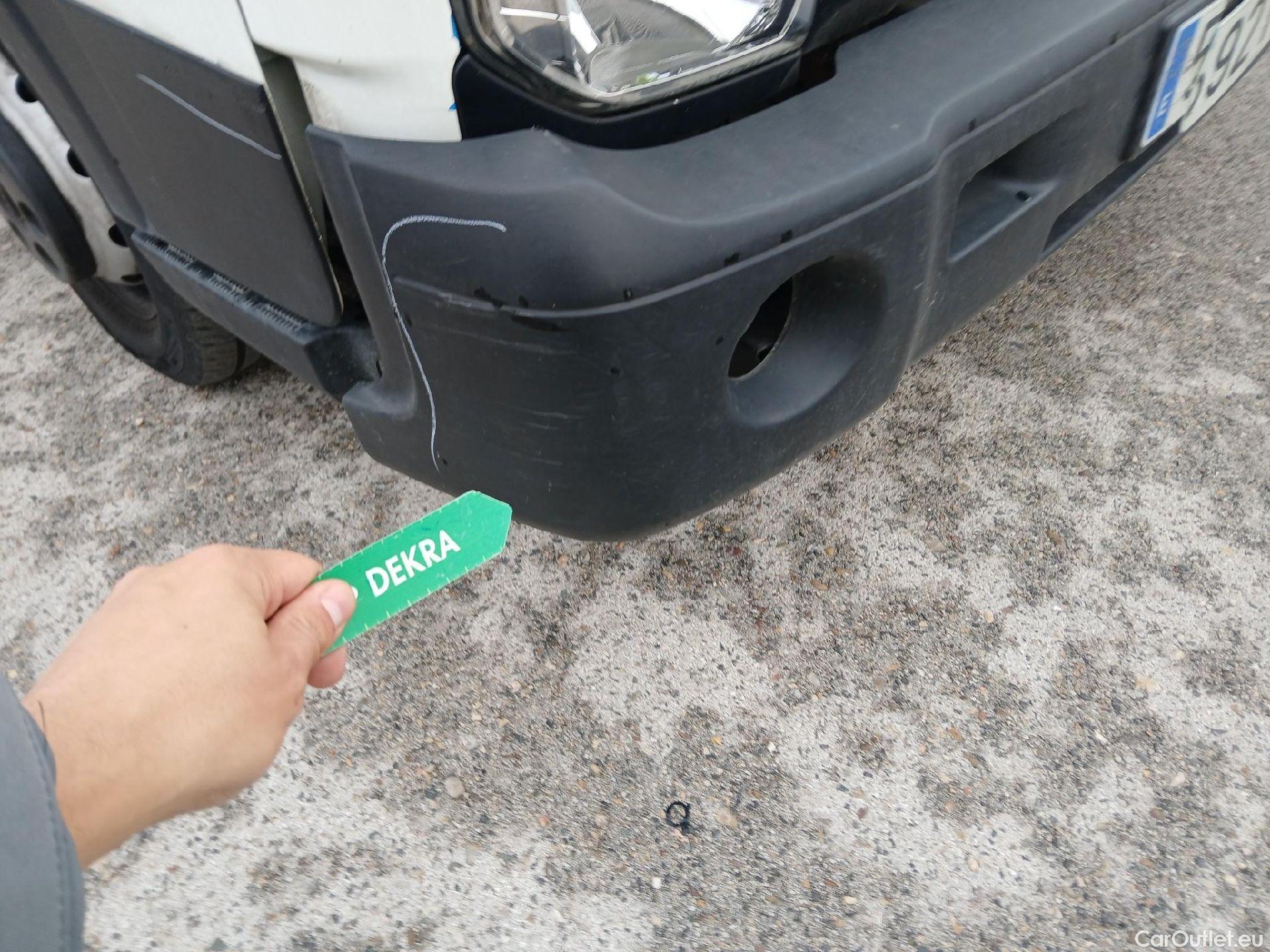  Nissan  NV400 NISSAN NT400 / 2014 / 2P / chasis cabina 35.13/3 Comfort Cabina Abatible Larga #12