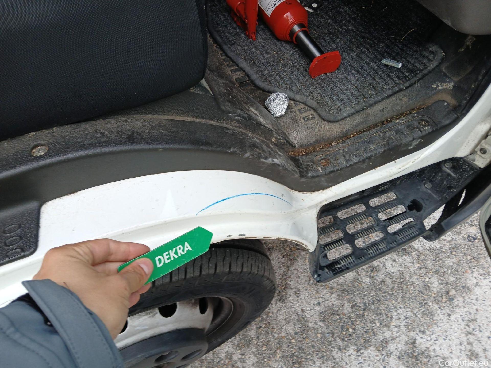  Nissan  NV400 NISSAN NT400 / 2014 / 2P / chasis cabina 35.13/3 Comfort Cabina Abatible Larga #41