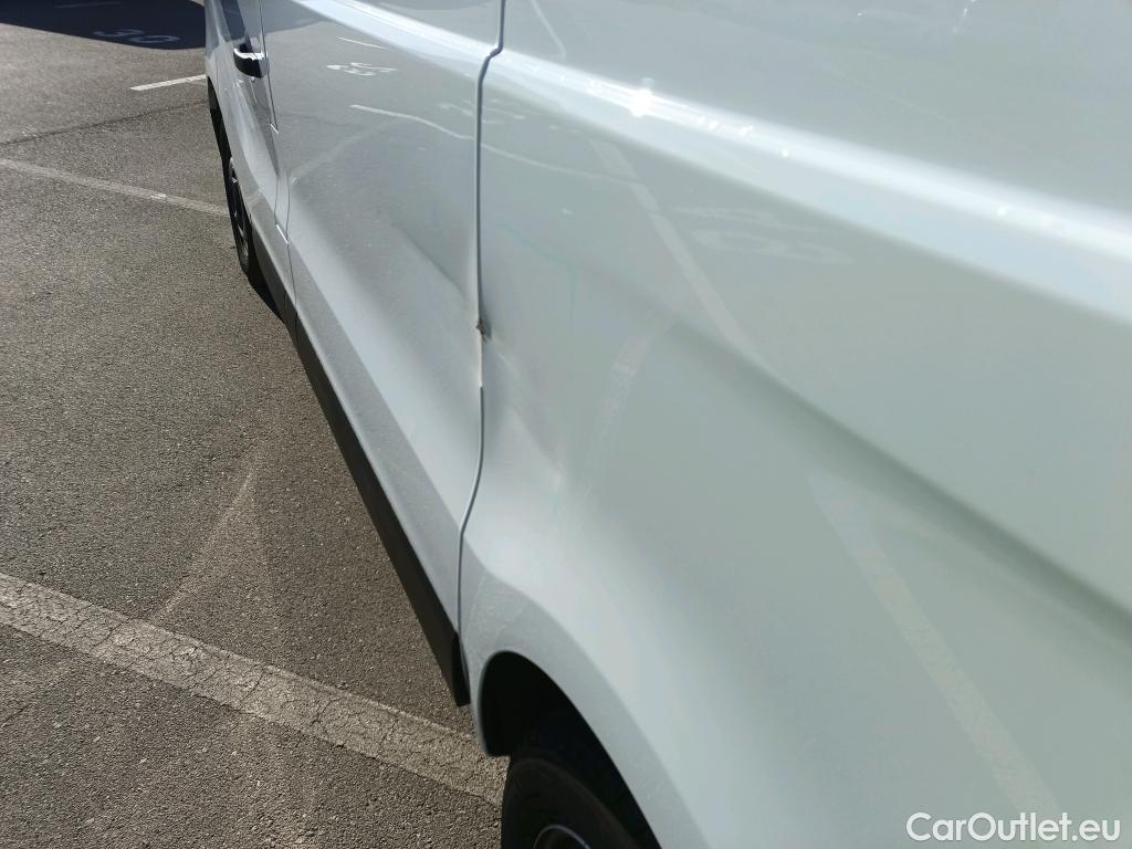  Renault  Trafic  III Furgón L1H1 2 7t Komfort 1.6 dCi 120CV MT6 E5 #2