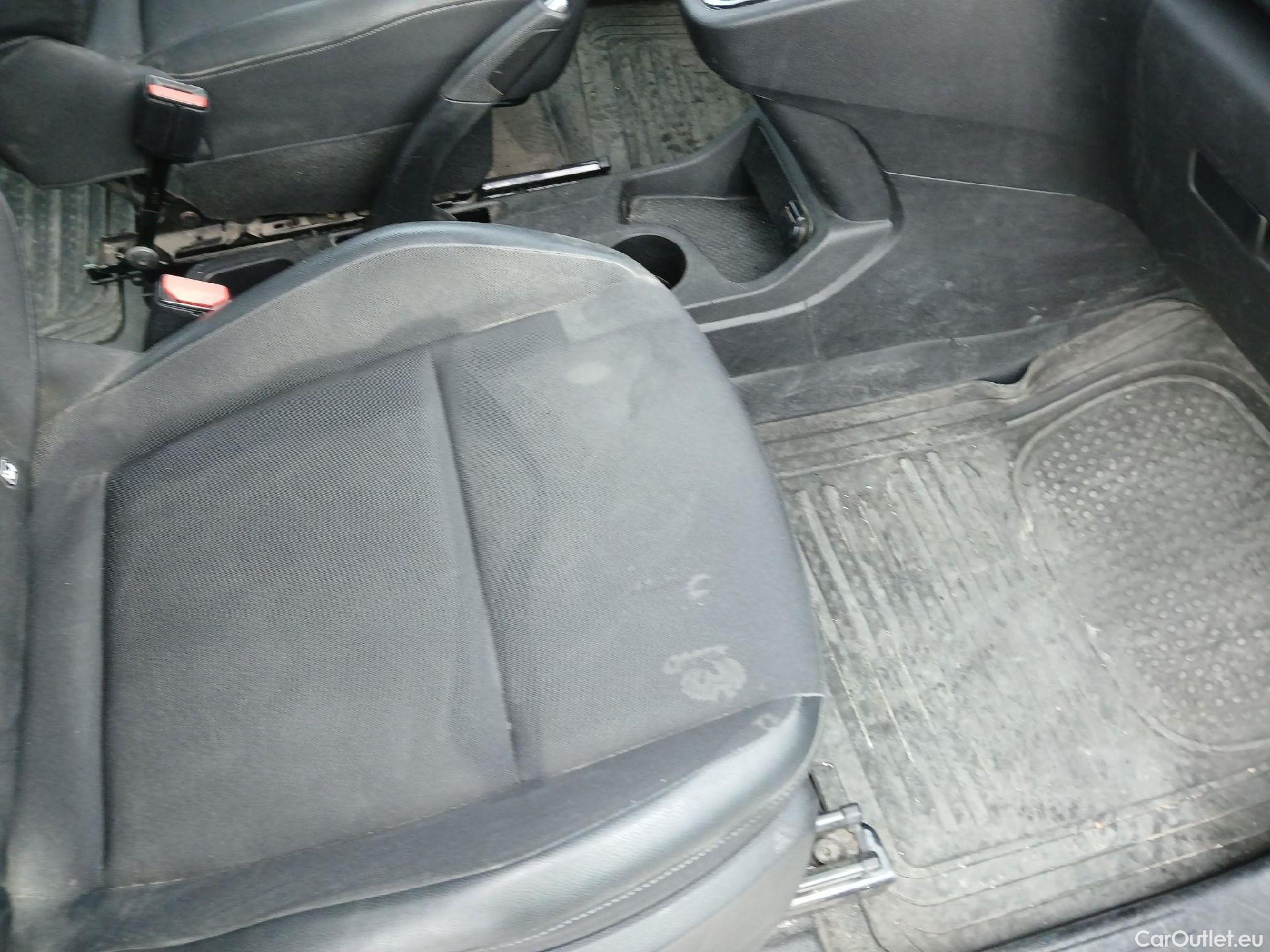  Renault  Kangoo RENAULT  Combi / 2021 / 5P / combi Life Edition One 1.5 Blue dCi 70kW(95CV) (IND)(AC) #48