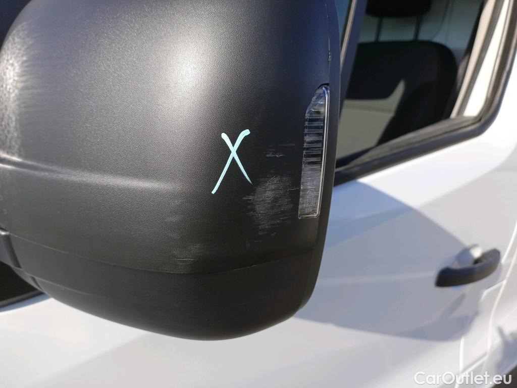  Renault  Trafic  III Furgón L1H1 2 7t Komfort 1.6 dCi 120CV MT6 E5 #14