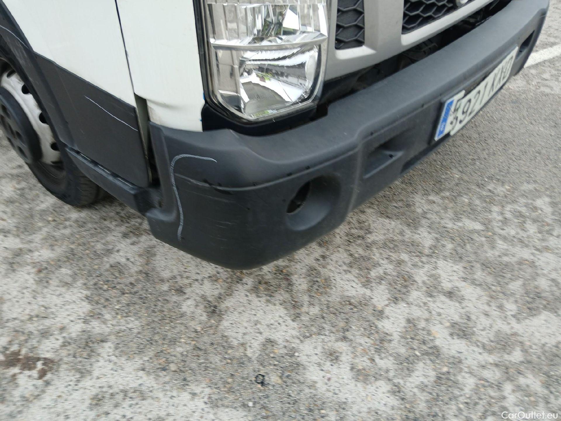  Nissan  NV400 NISSAN NT400 / 2014 / 2P / chasis cabina 35.13/3 Comfort Cabina Abatible Larga #11