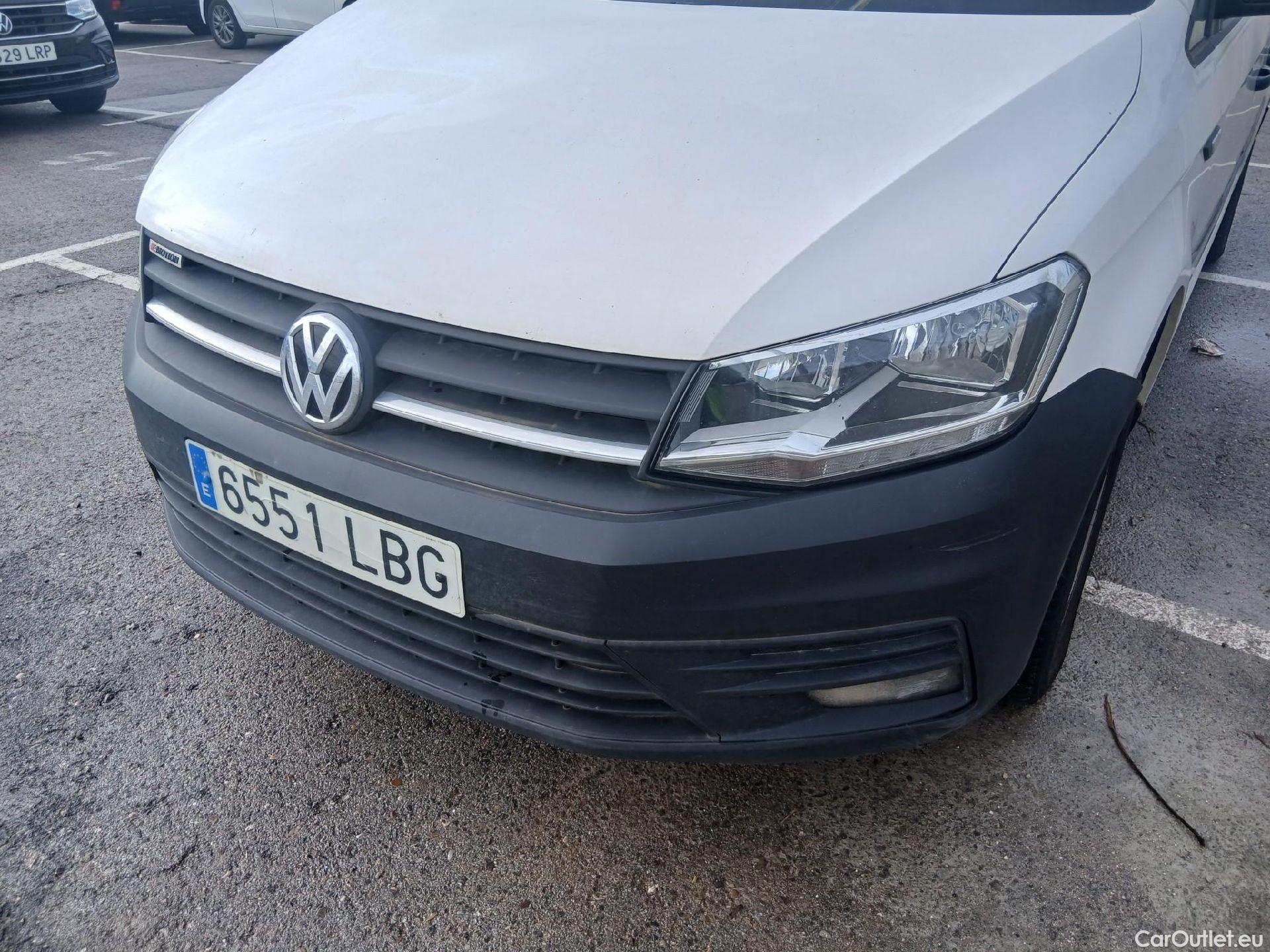  Volkswagen  Caddy VOLKSWAGEN  / 2015 / 4P / combi Profesion Maxi Kombi 2.0 TDI 90kW 4Mot #20