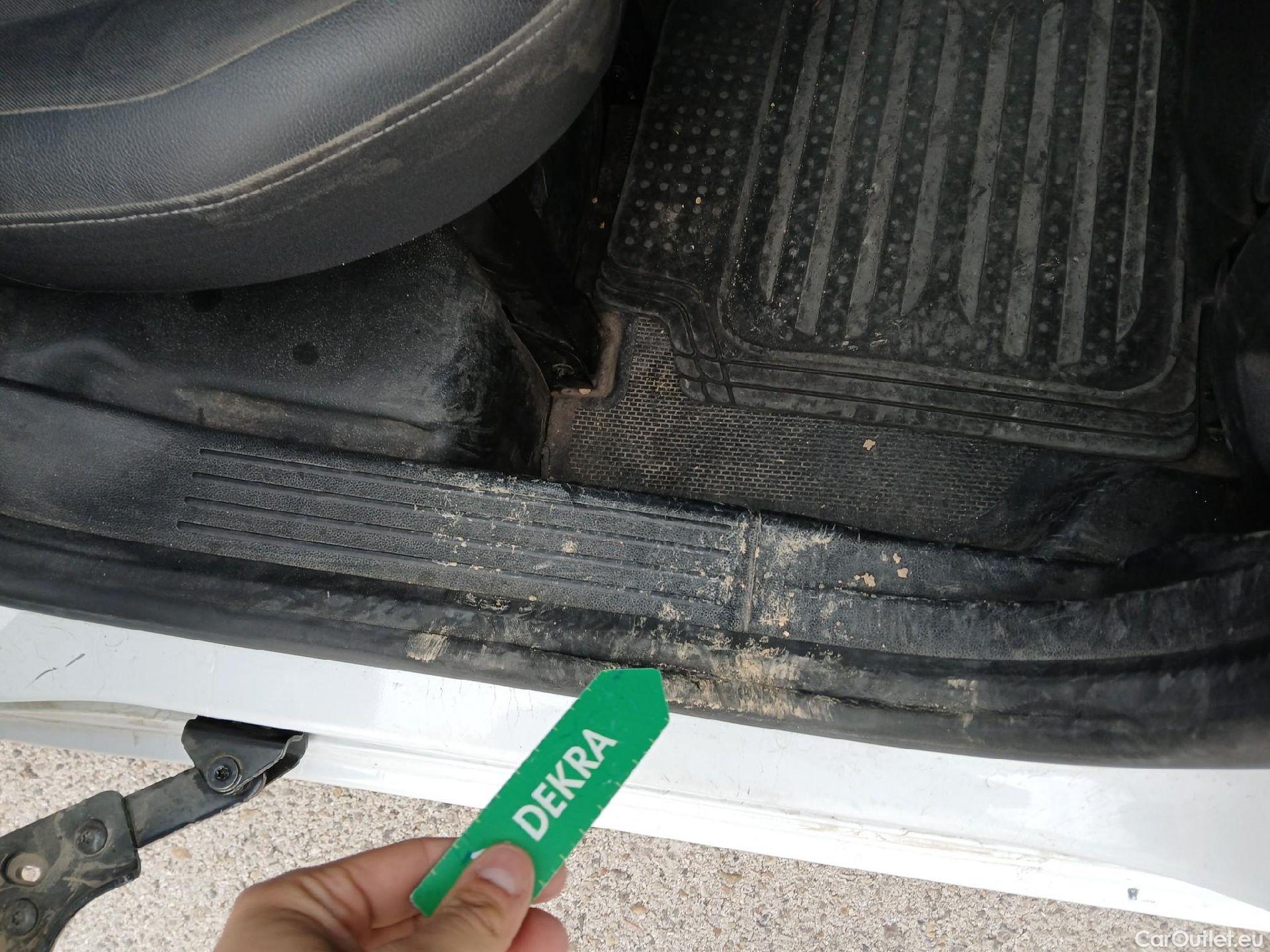  Renault  Kangoo RENAULT  Combi / 2021 / 5P / combi Life Edition One 1.5 Blue dCi 70kW(95CV) (IND)(AC) #44