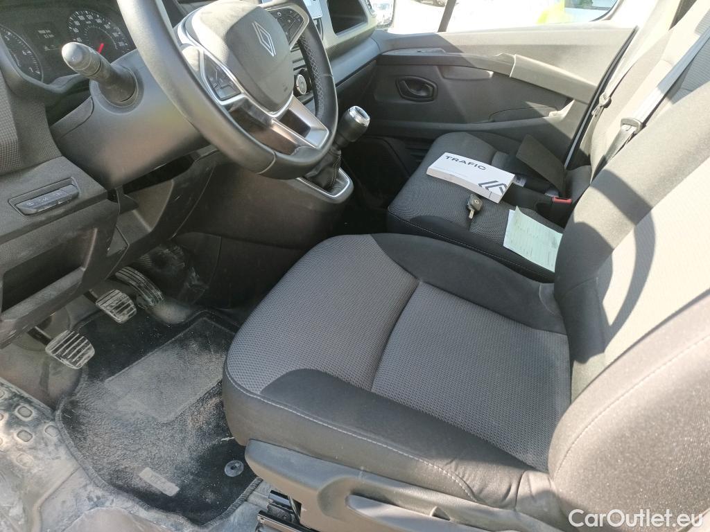  Renault  Trafic  III Furgón L1H1 2 7t Komfort 1.6 dCi 120CV MT6 E5 #15