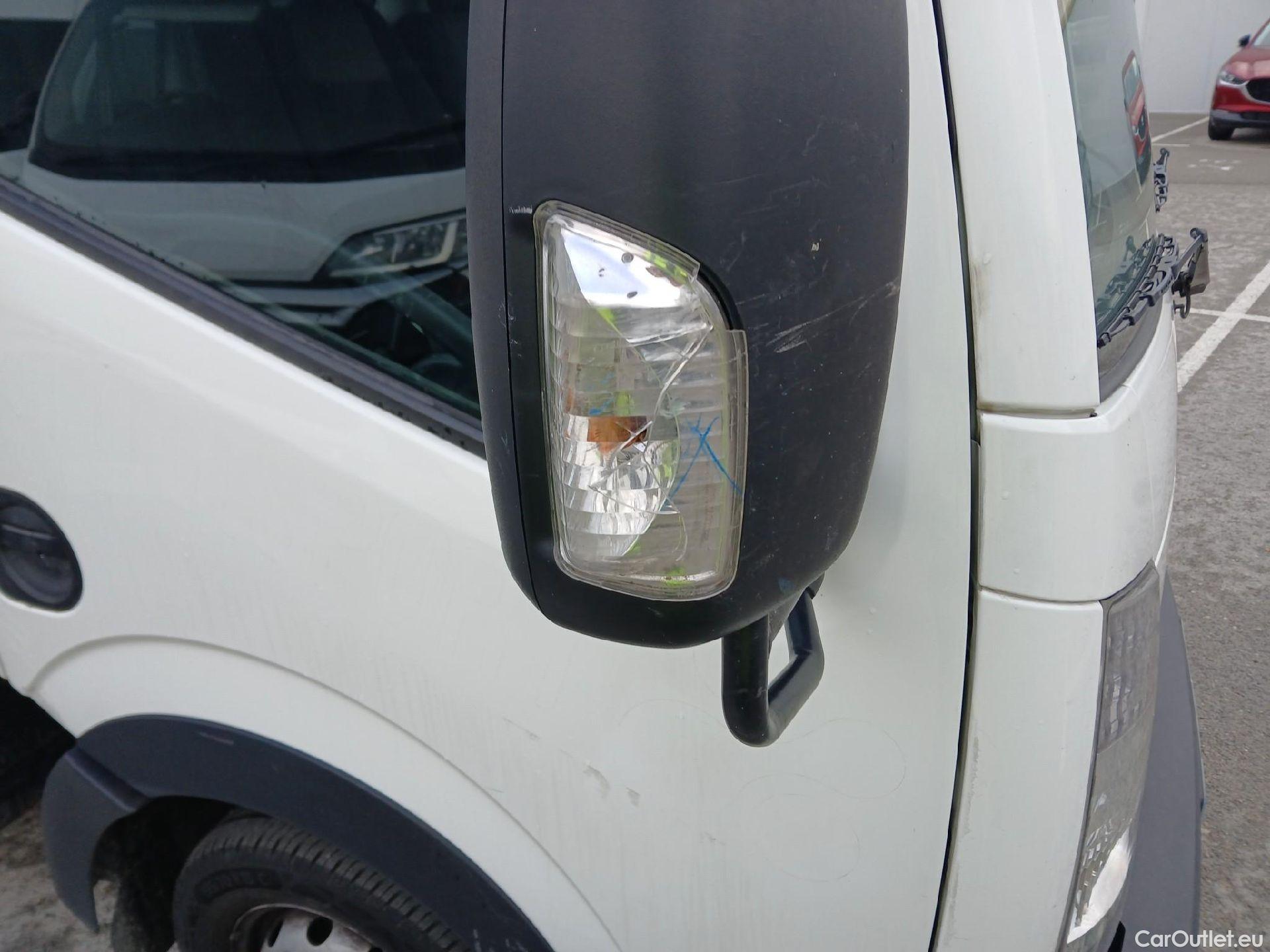  Nissan  NV400 NISSAN NT400 / 2014 / 2P / chasis cabina 35.13/3 Comfort Cabina Abatible Larga #43