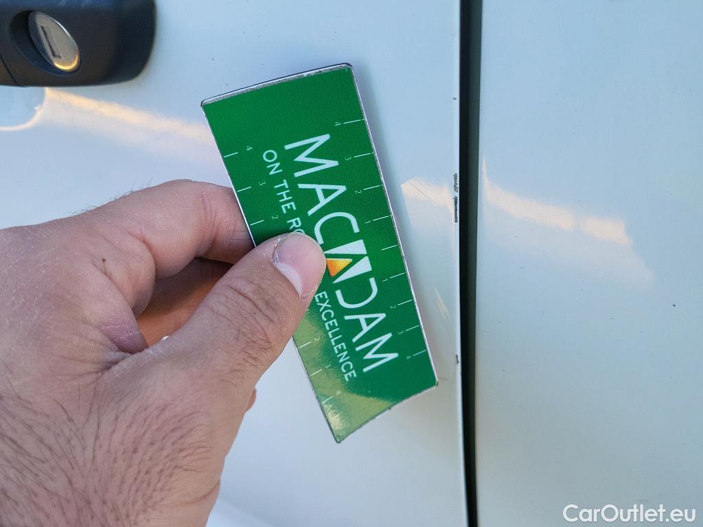  Opel  Vivaro OPEL  / 2019 / 4P / furgón 1.5 Diésel 74kW(100CV)M Std Exp #30