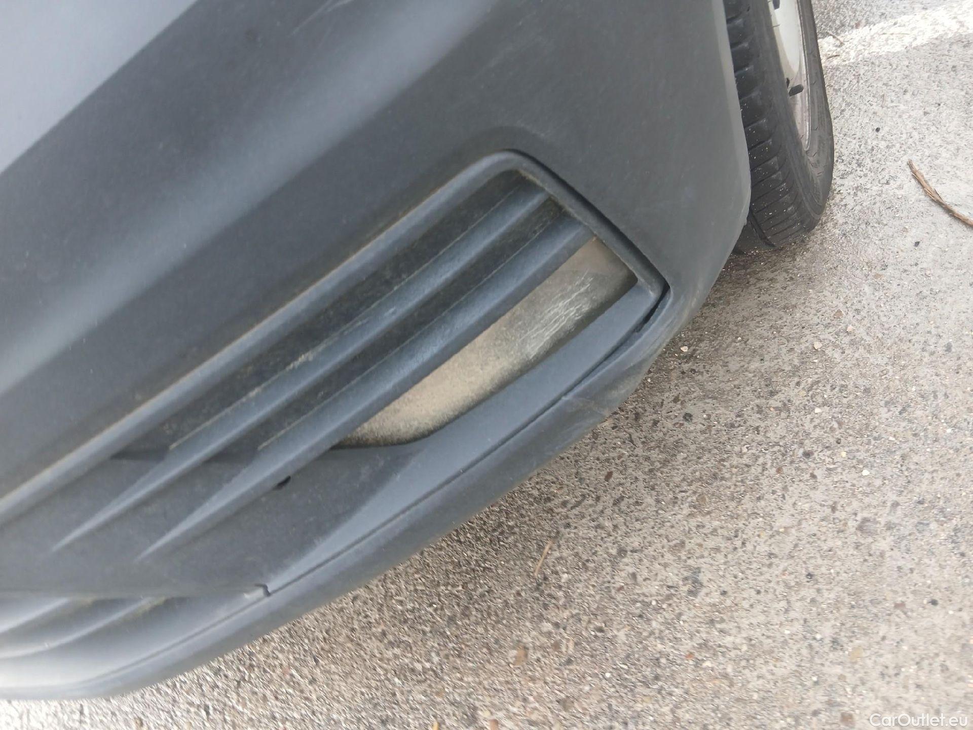  Volkswagen  Caddy VOLKSWAGEN  / 2015 / 4P / combi Profesion Maxi Kombi 2.0 TDI 90kW 4Mot #22