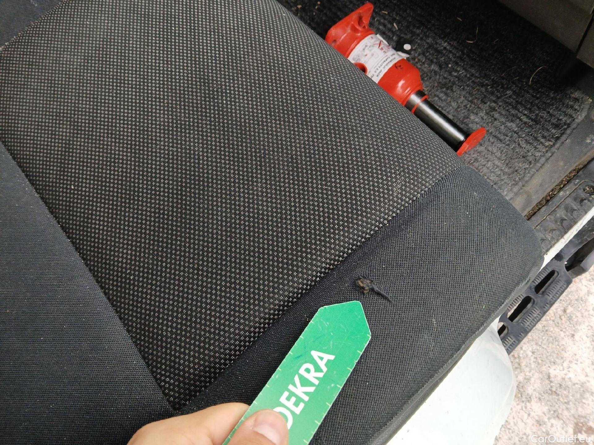  Nissan  NV400 NISSAN NT400 / 2014 / 2P / chasis cabina 35.13/3 Comfort Cabina Abatible Larga #5