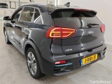  KIA  Niro Kia e- 64kWh ExecutiveLine 5d #9