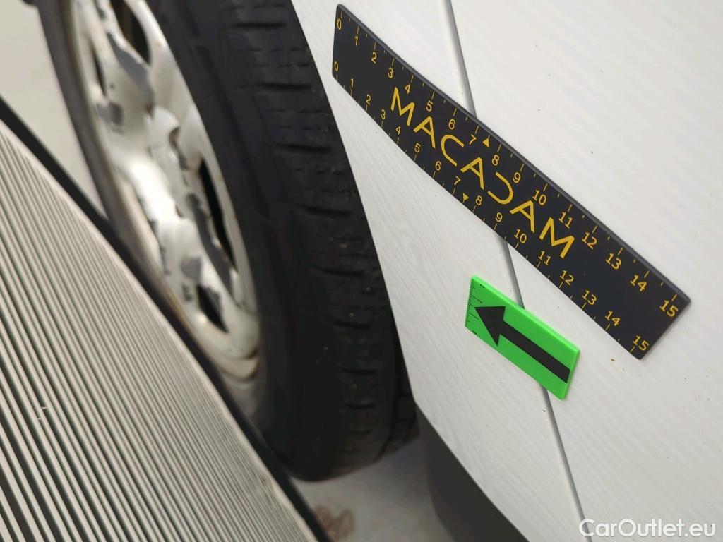  Dacia  Duster 1.5 Blue dCi 115CP Comfort 4WD #10