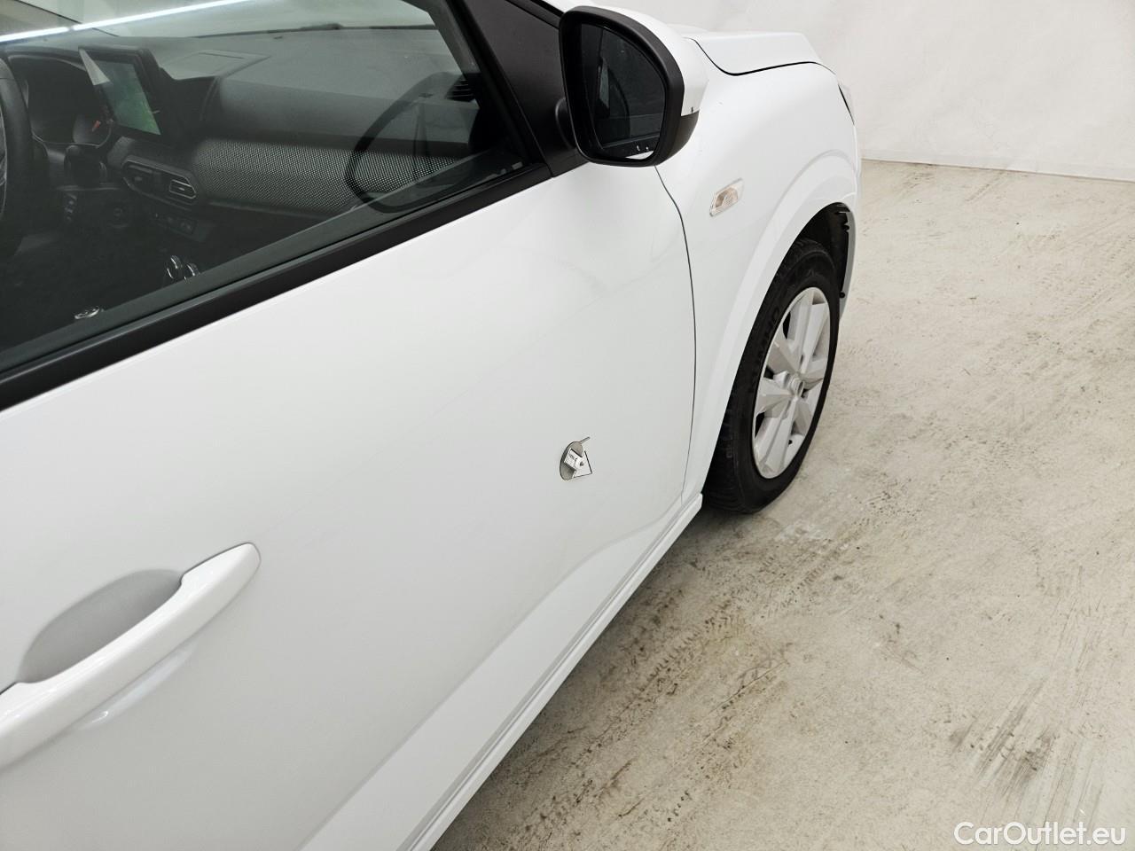  Dacia  Logan 1.0 TCe 90CP Comfort MT6 #18