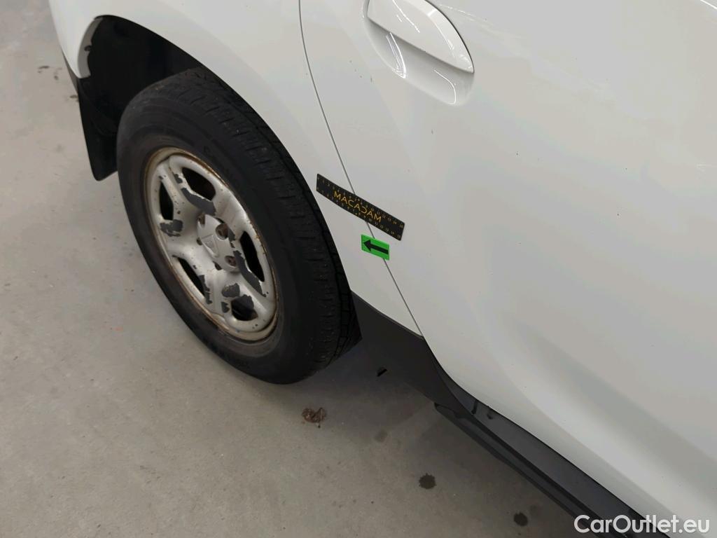  Dacia  Duster 1.5 Blue dCi 115CP Comfort 4WD #9