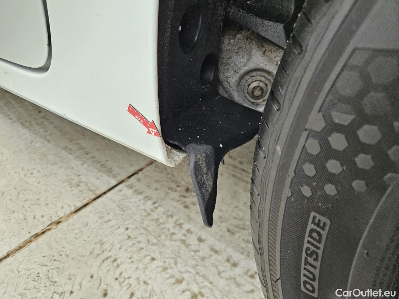  Dacia  Logan 1.0 TCe 90CP Comfort MT6 #22