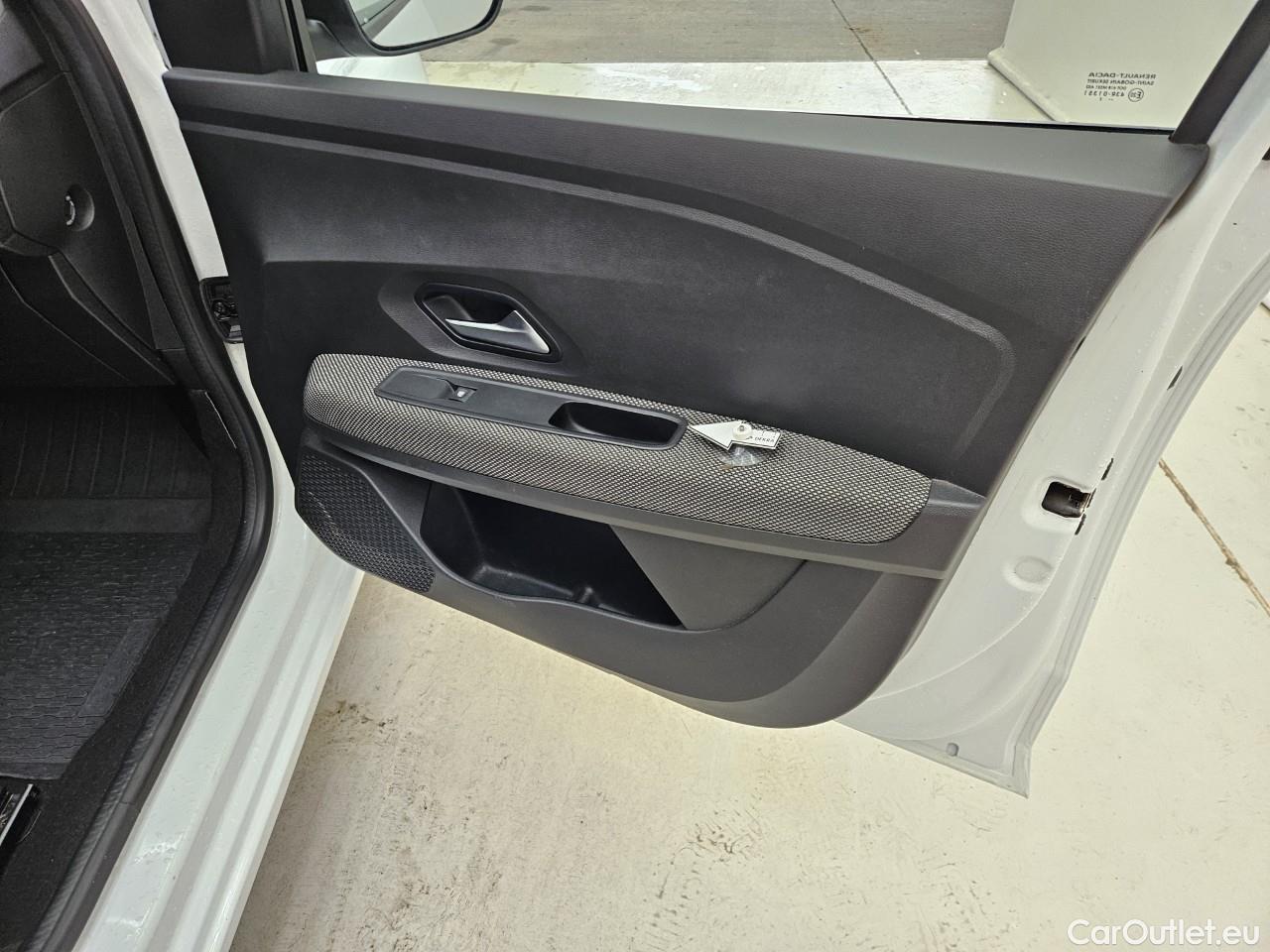  Dacia  Logan 1.0 TCe 90CP Comfort MT6 #32