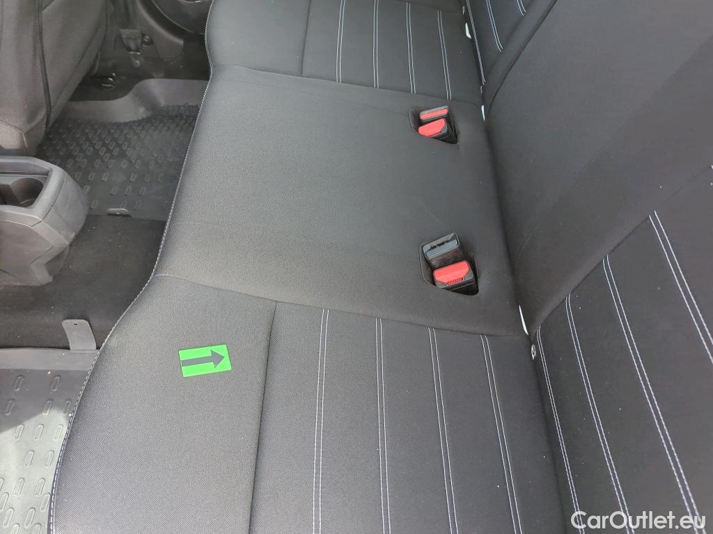  Dacia  Duster 1.5 Blue dCi 115CP Comfort 4WD #26