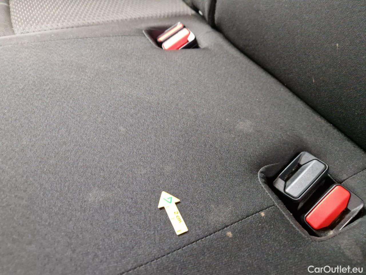  Dacia  Duster 1.5 Blue dCi 115CP Comfort 4WD #35