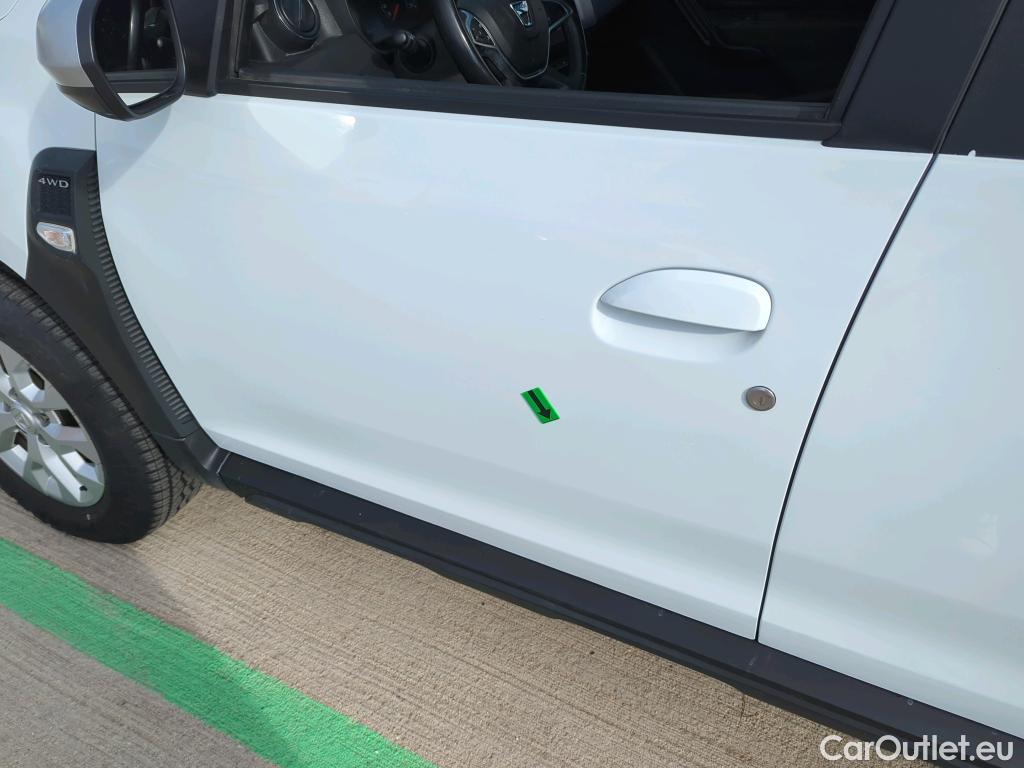  Dacia  Duster 1.5 Blue dCi 115CP Comfort 4WD #41