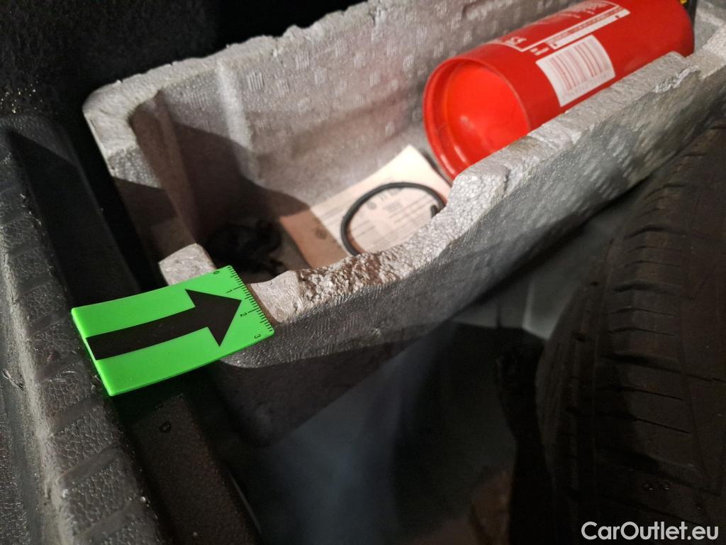  Dacia  Duster 1.5 Blue dCi 115CP Comfort 4WD #32