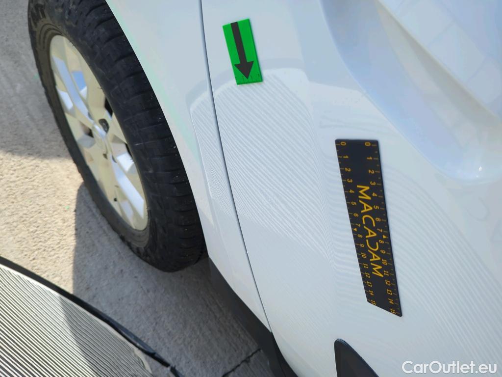  Dacia  Duster 1.5 Blue dCi 115CP Comfort 4WD #24