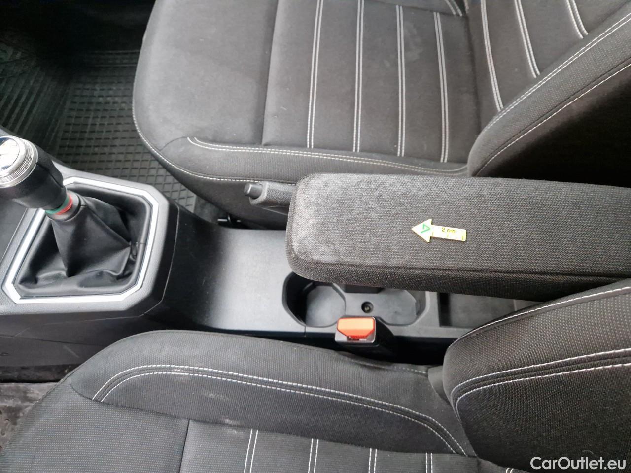  Dacia  Logan 1.0 TCe 90CP Comfort MT6 #38