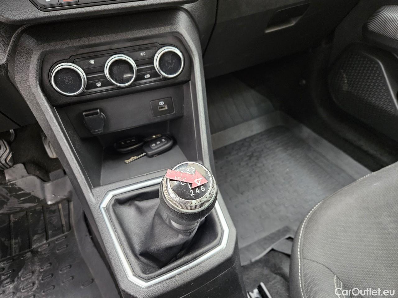  Dacia  Logan 1.0 TCe 90CP Comfort MT6 #30