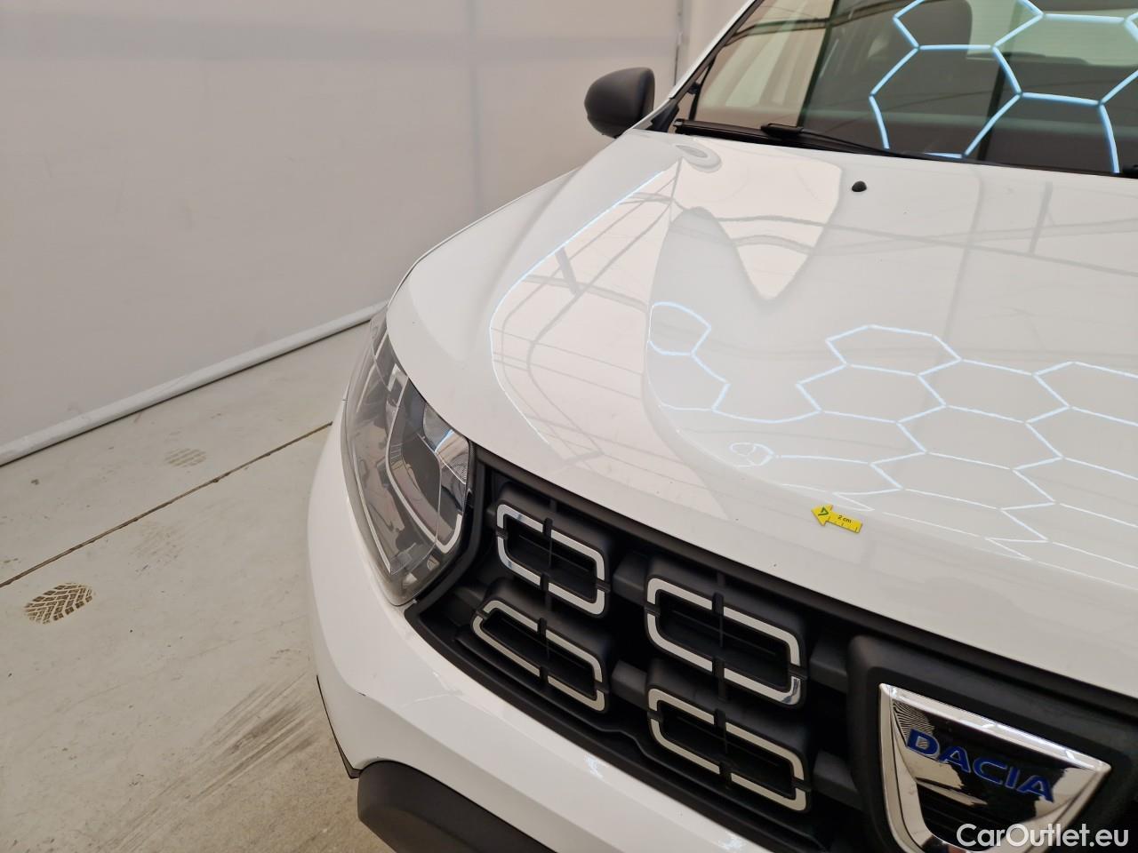  Dacia  Duster 1.5 Blue dCi 115CP Comfort 4WD #11